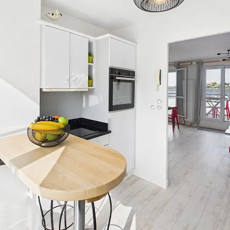 -ar Men- T2 Avec Terrasse Vue - A 50m * Concarneau