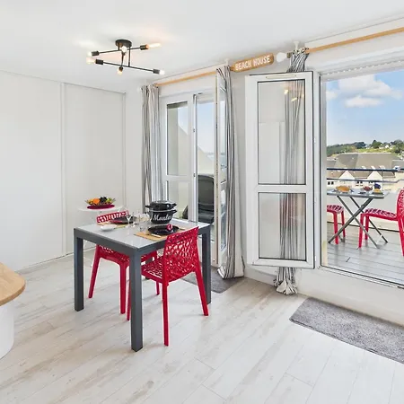 Apartment -ar Men- T2 Avec Terrasse Vue - A 50m